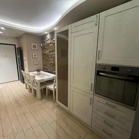 Emmanuele House Tuscolana Rom