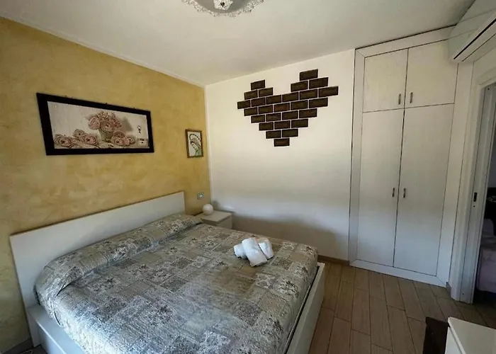 Emmanuele House Tuscolana
